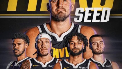 九游官网-再战森林狼！掘金官方晒球队夺得西部第三的海报与球迷分享