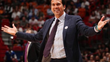 九游游戏-阿德巴约刷分争议！斯波被批不道德，另一豪门主帅却公开力挺